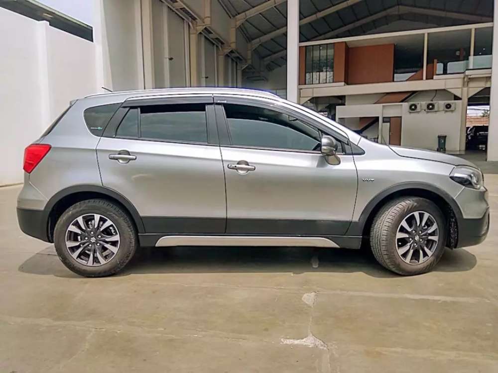 Сузуки sx4 2018