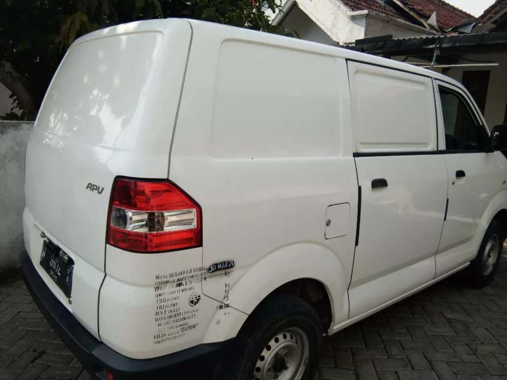  Dijual  mobil  bekas  Suzuki APV  Blind  Van  High 2012 Jawa 