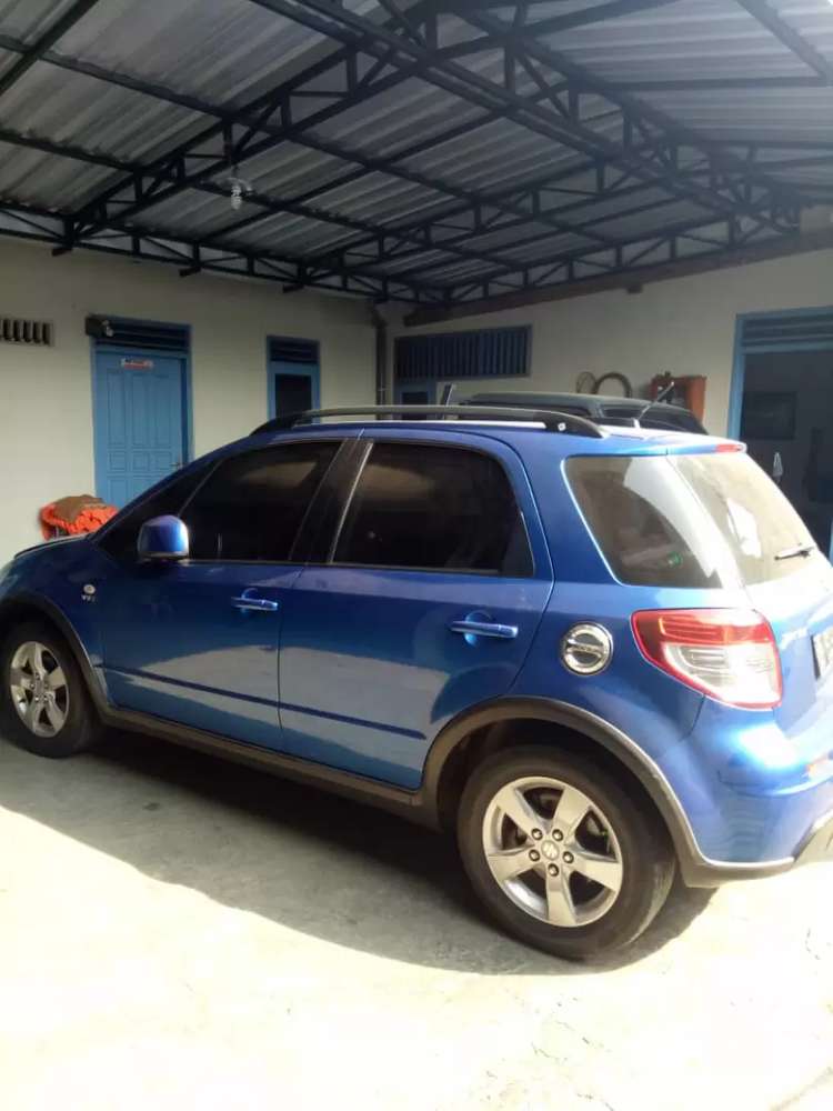  Mobil  bekas  Suzuki  SX4 X Over 2010 dijual Jawa  Timur  136908