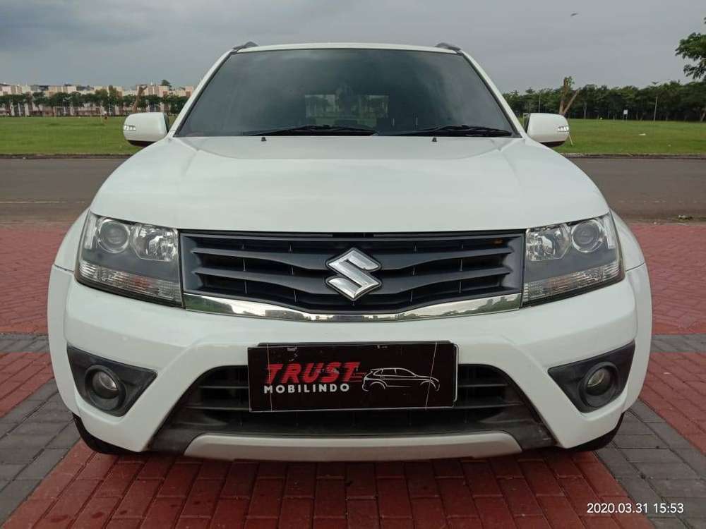  Suzuki  Grand  Vitara  2 4 2012 138647