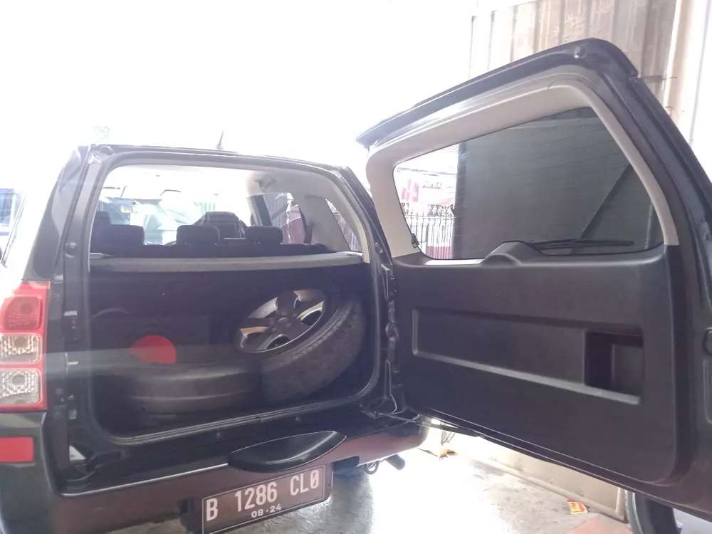 Jual Mobil  Suzuki  Grand  Vitara  2 0 2007 138737