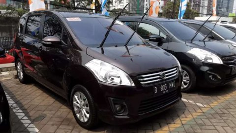Mobil Suzuki Swift GX 2015 dijual, Banten