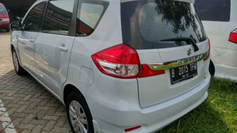 Suzuki Ertiga GL 2016