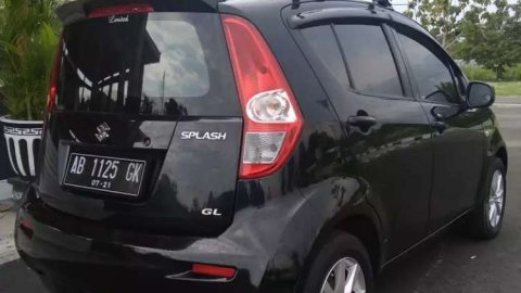 Suzuki Splash GL 2011