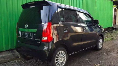 Mobil Suzuki Karimun Wagon R GS 2015 dijual, Jawa Timur