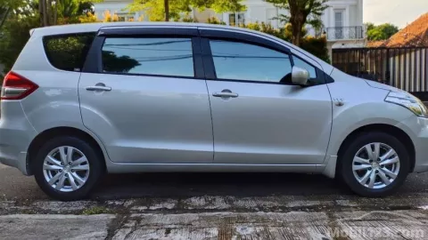2016 Suzuki Ertiga GL MPV