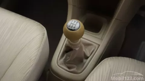 2015 Suzuki Ertiga GX MPV