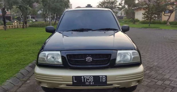  Jual  mobil bekas murah Suzuki Escudo 1 6 Manual 2003 di 